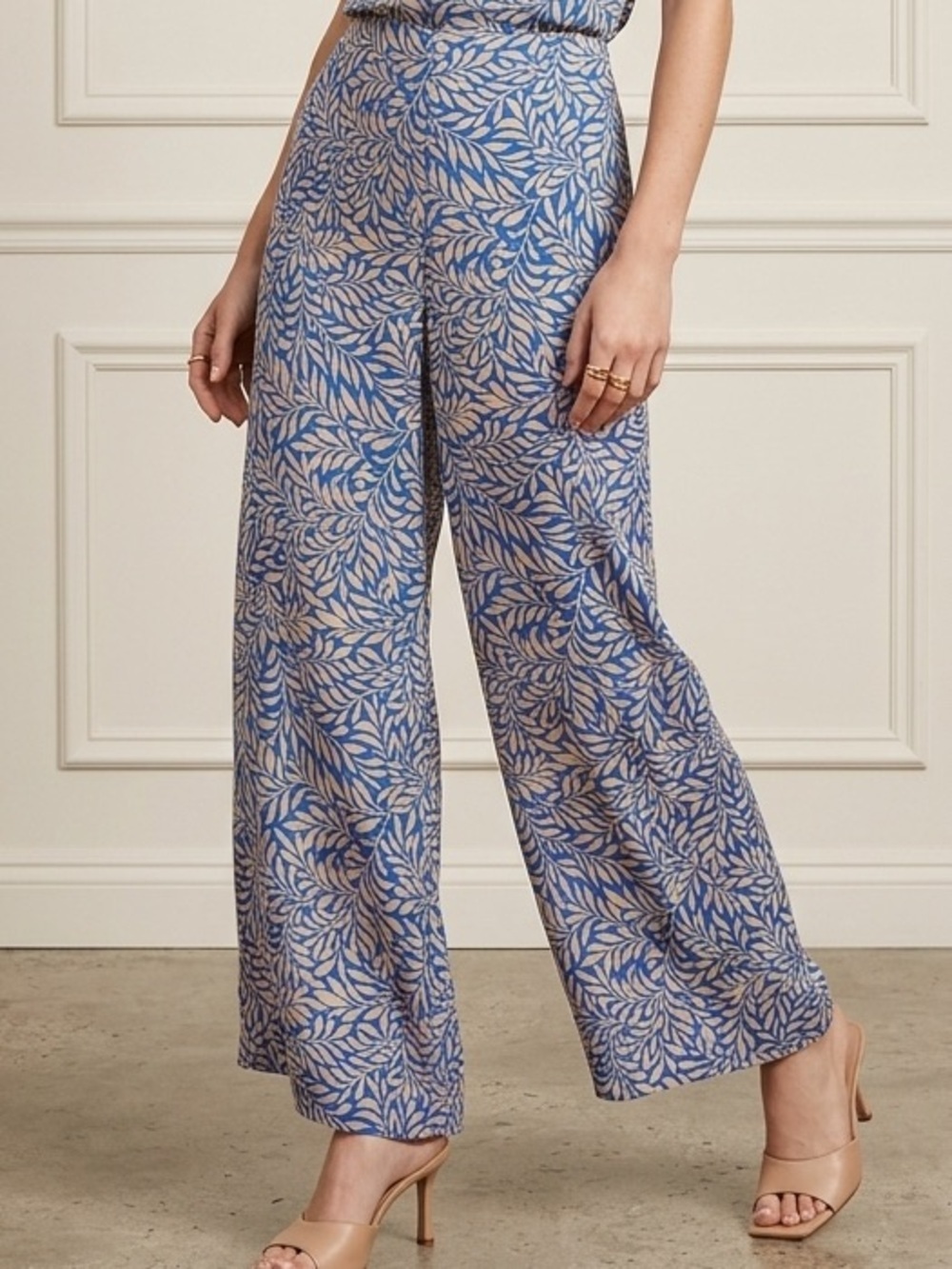 DIANE VON FURSTENBERG DVF Blue Leaf-Print Wide-Leg Pants (102)